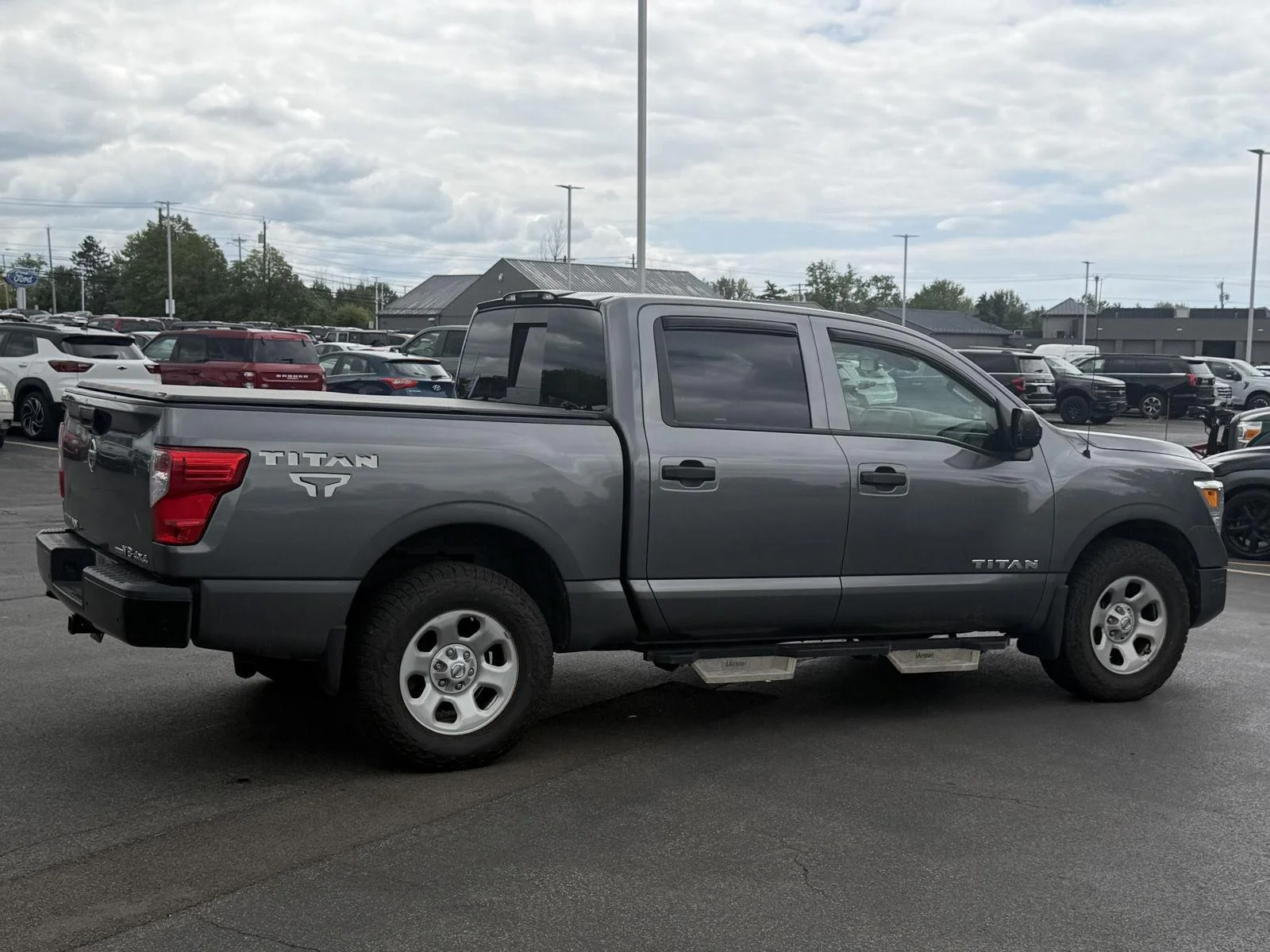 Used 2021 Gun Metallic Nissan S image 5