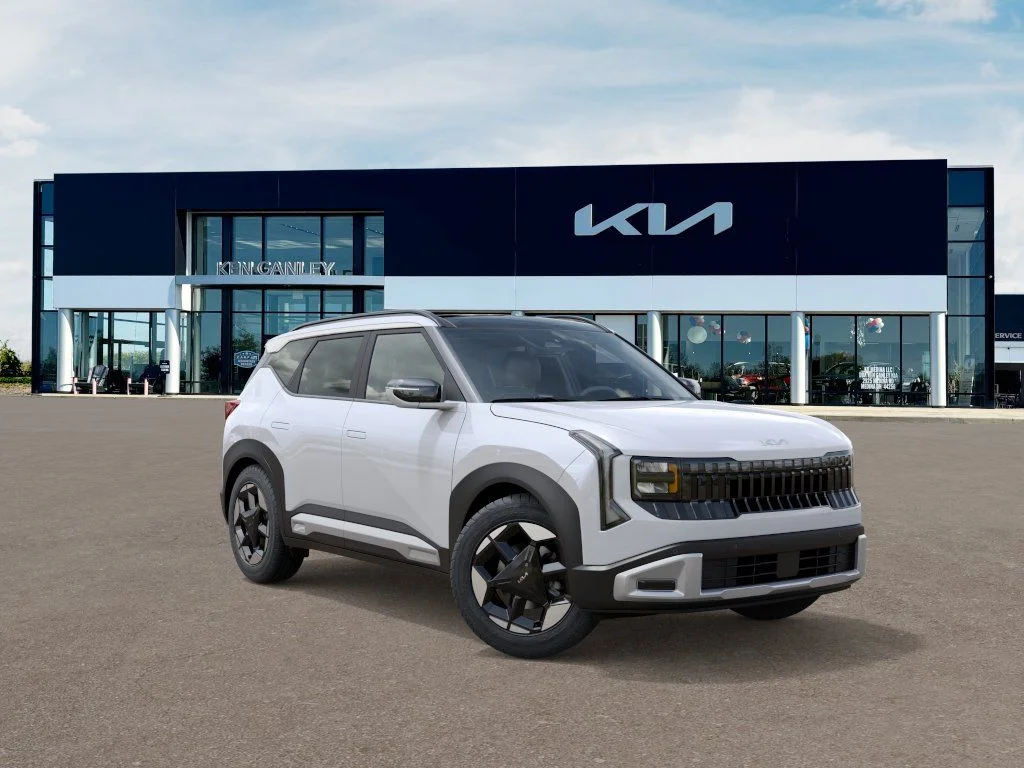 New 2027 Snow White Pearl Kia EX image 8