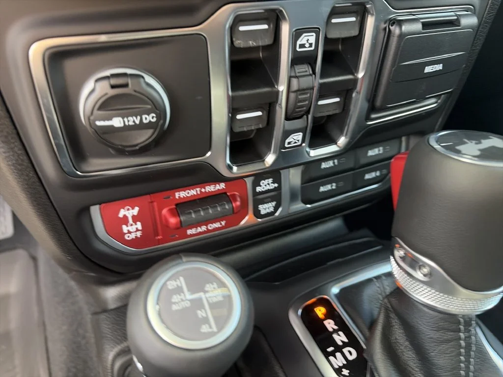 New 2027 41 Paint Jeep Rubicon X image 24