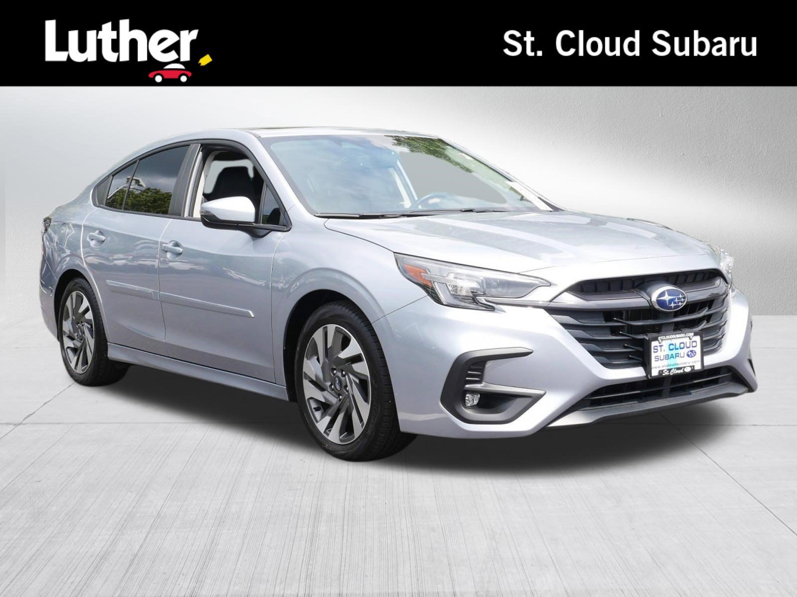 2024 Subaru Legacy Limited's photo