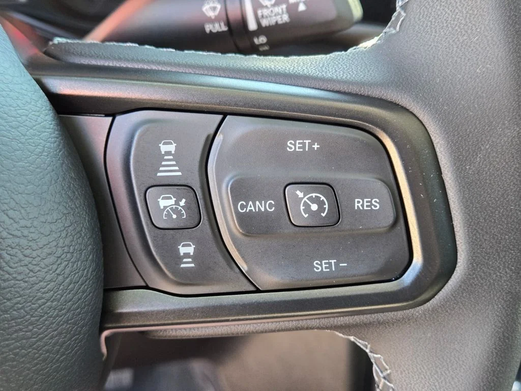 Used 2025 Gray Jeep Sport S image 31