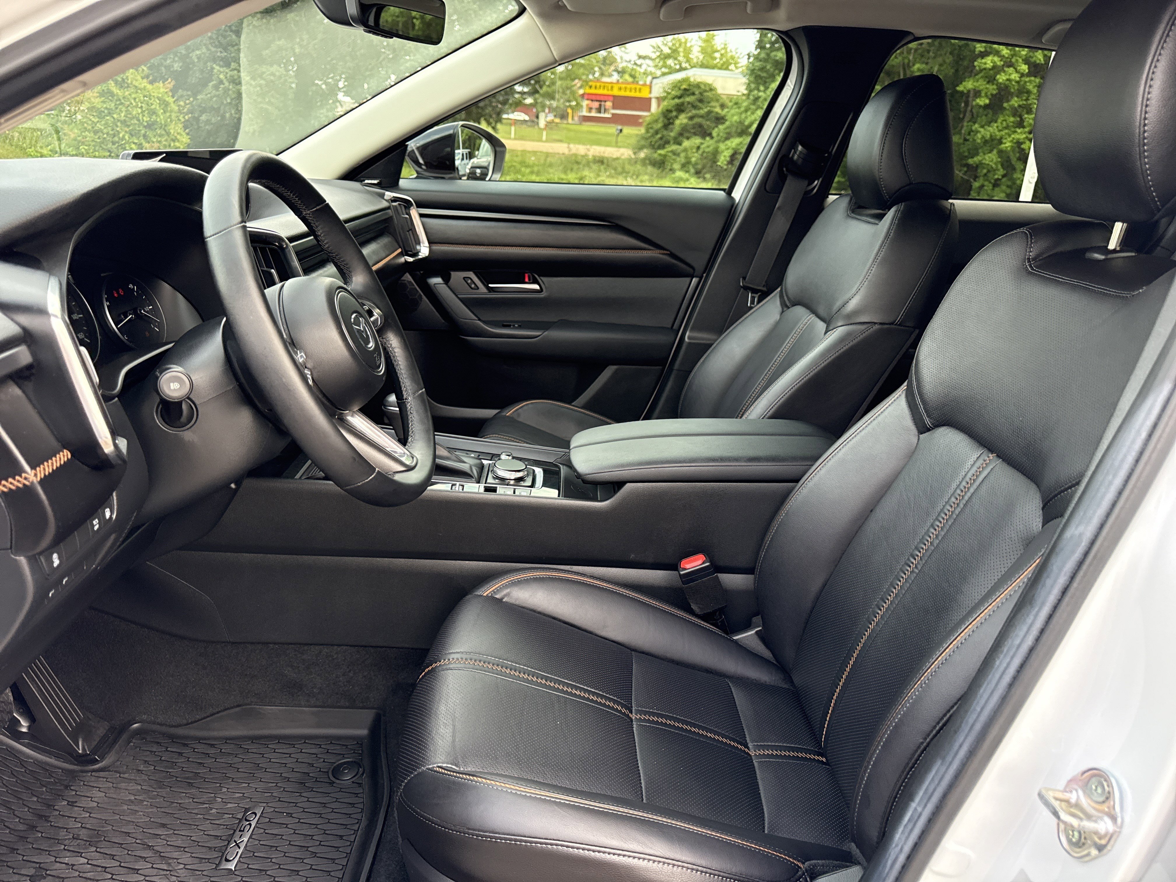 Used 2025 Wind Chill Pearl Mazda Premium Plus Package image 11
