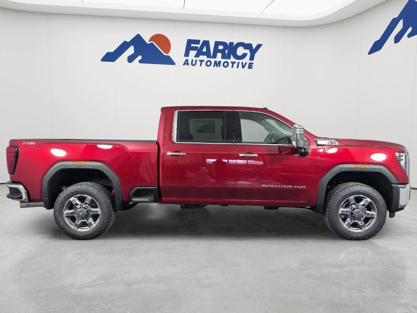 2026 GMC Sierra 2500HD SLT - Photo 9