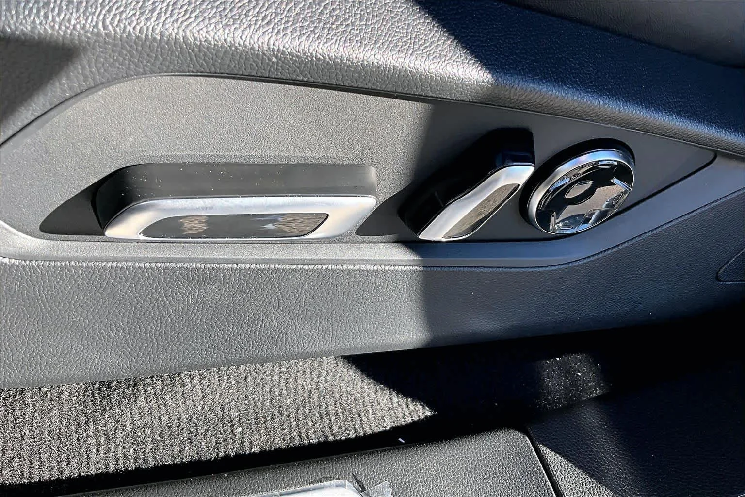 Used 2026 Liquid Carbon Metallic Acura w/A-Spec Package image 21
