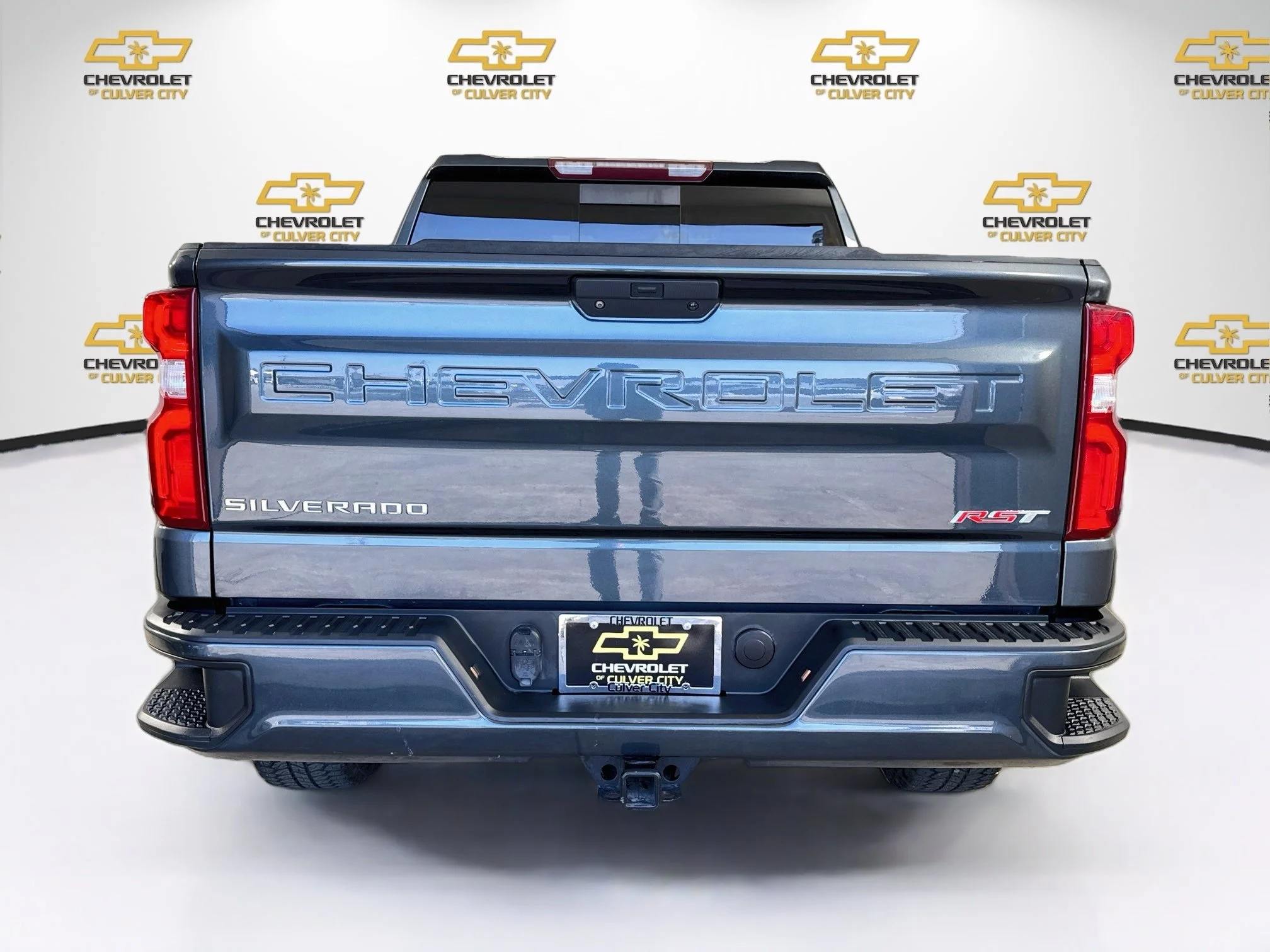 Used 2021 SHADOW GRAY METALLIC Chevrolet RST image 7