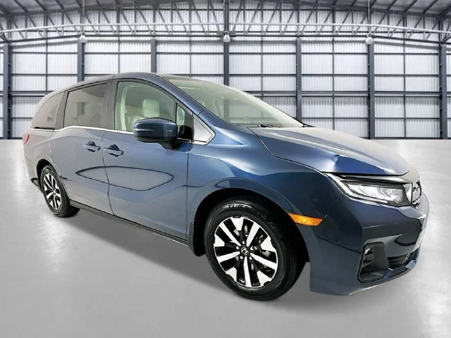 New 2027 Smoke Blue Pearl Honda EX-L image 7