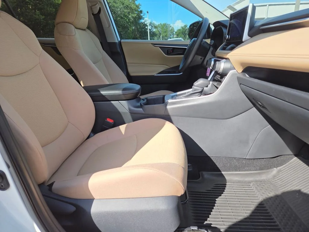 Certified Used 2025 White Toyota LE image 14