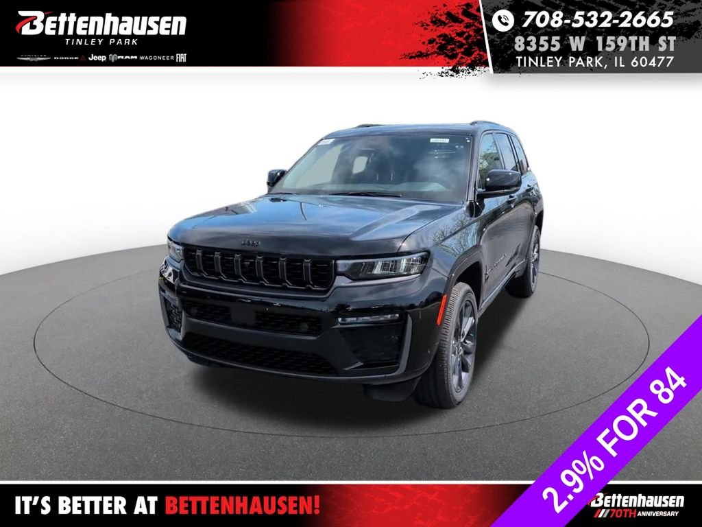 New 2026 Diamond Black Crystal Pearl-Coat Exterior Paint Jeep Limited Reserve image 2