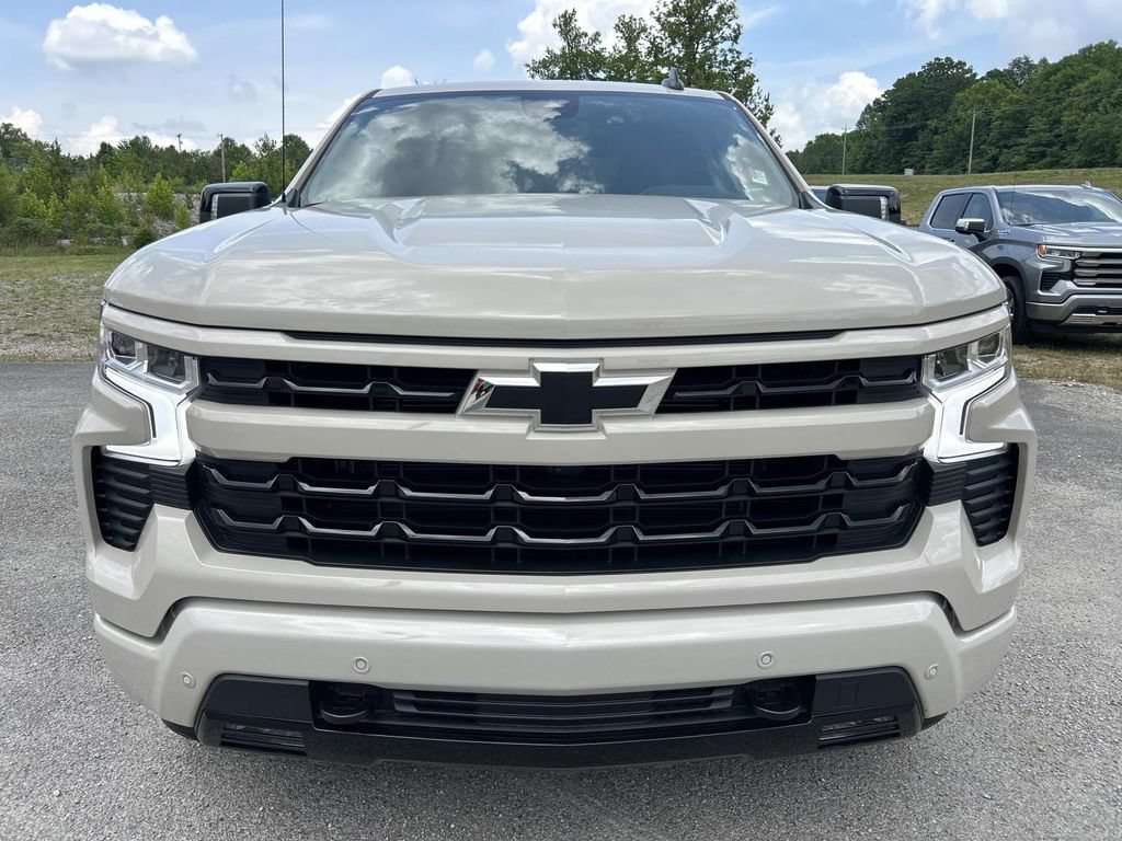 New 2026 White Sands Chevrolet RST image 9