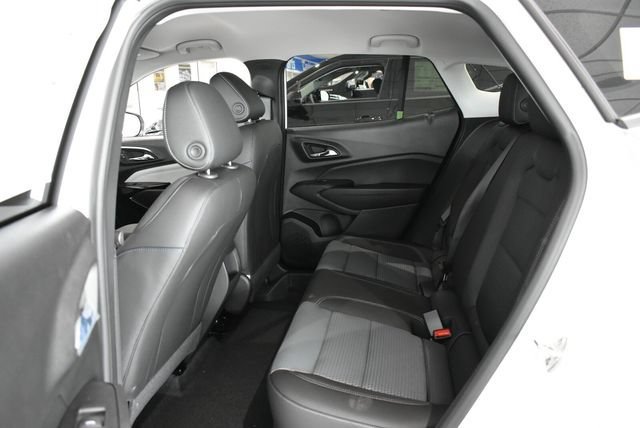 New 2026 Summit White Chevrolet LT image 21