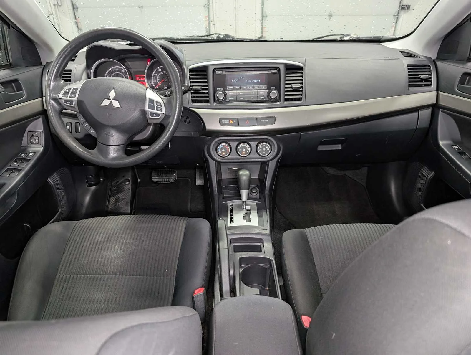 Used 2014 Mercury Gray Pearl Mitsubishi ES image 12