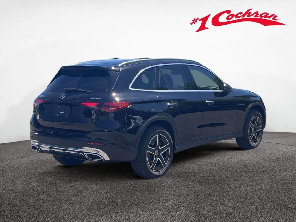 New 2026 2040/Black Mercedes-Benz GLC 300 image 7
