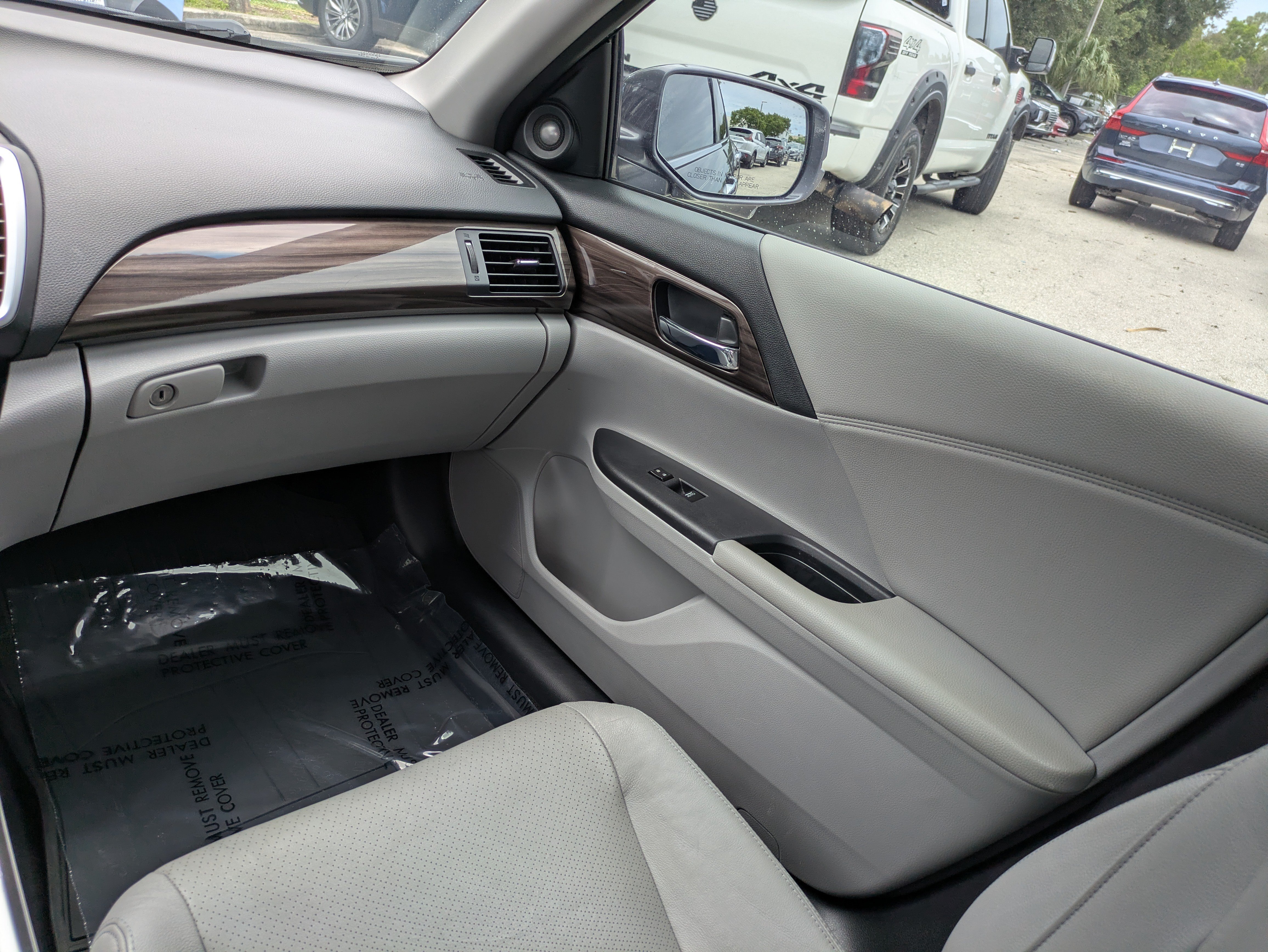 Used 2017 Gray Honda EX-L image 14