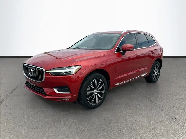 Used 2021  Volvo T6 Inscription image 3