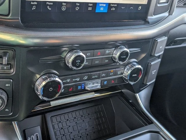 2025 Ford F-150 Raptor - Photo 14