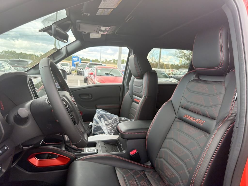 New 2026 Nissan Frontier PRO-4X 4D Crew Cab