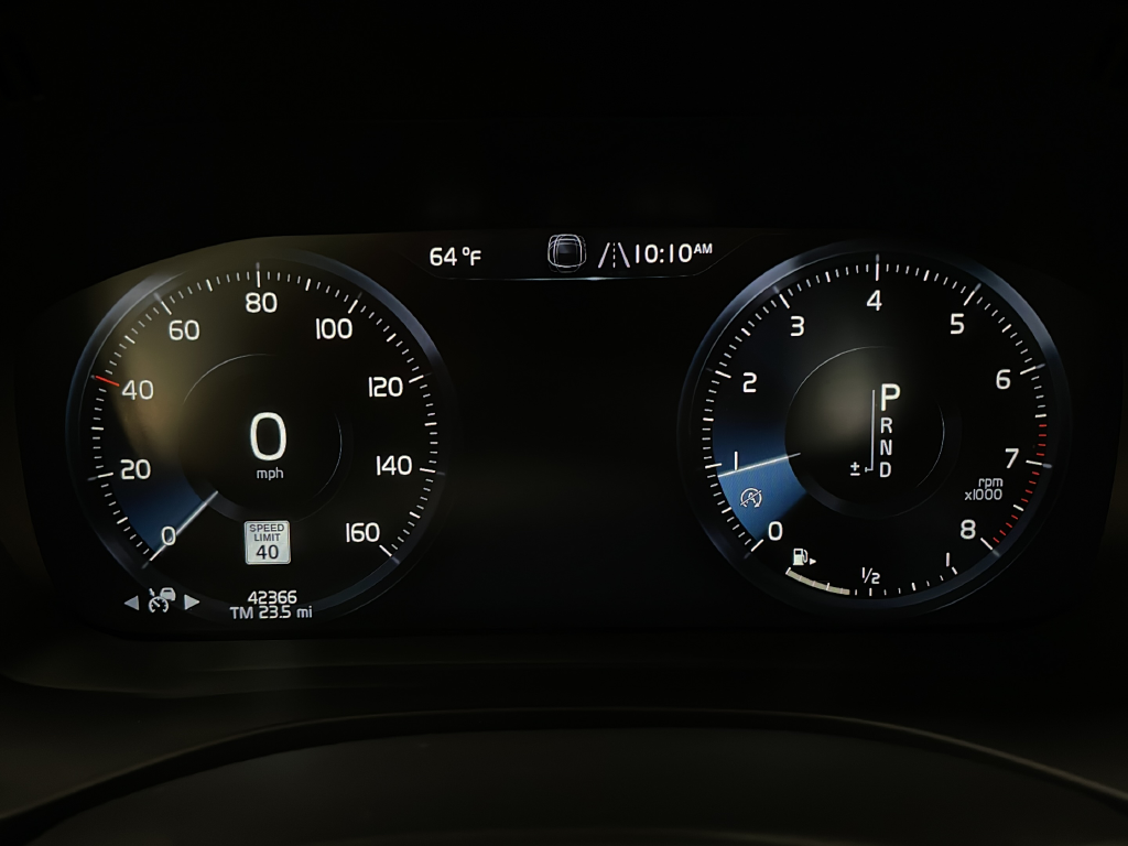 Used 2021 Blue Volvo T5 Inscription image 22