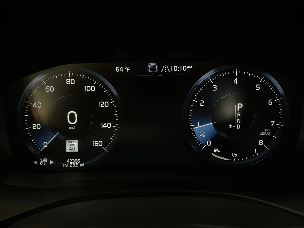 Used 2021 Blue Volvo T5 Inscription image 22