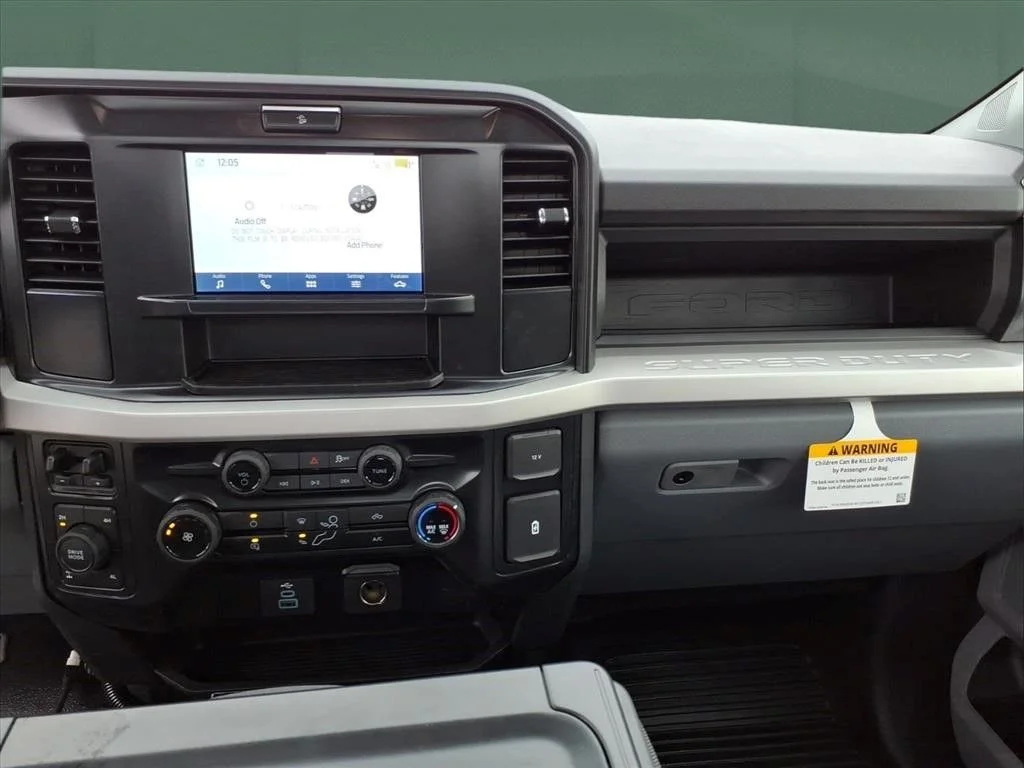 New 2026 Oxford White Ford XL PLOW TRUCK image 6
