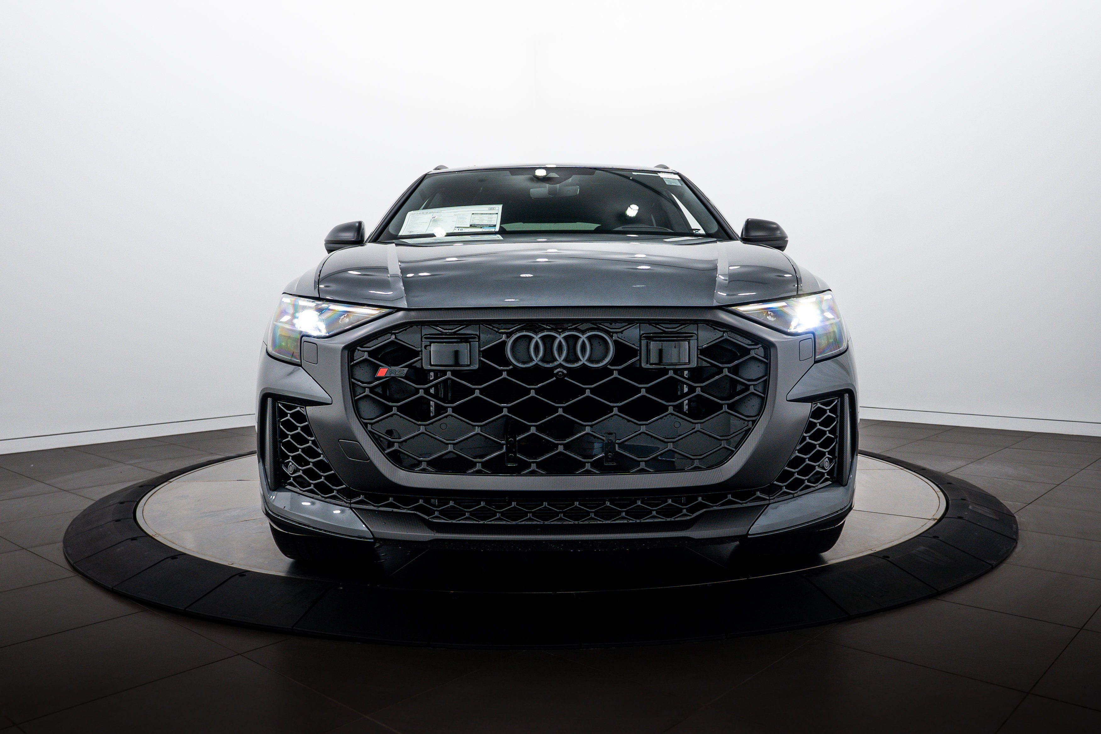 New 2026 DAYTONA GRAY Audi performance image 32