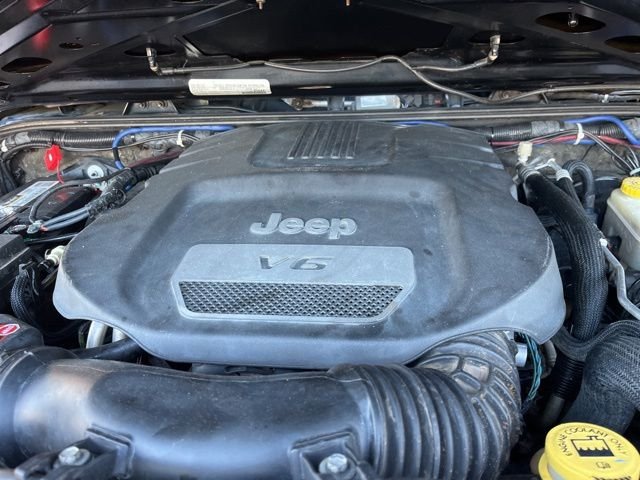 Used 2017 Black Jeep Unlimited Sport image 32