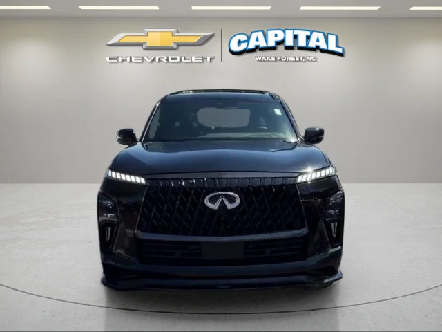 Used 2027 Black INFINITI SPORT image 9