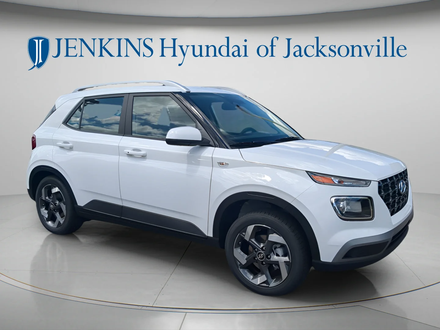 Used 2026 Lunar White Hyundai SEL image 2