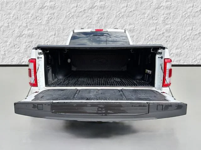 Used 2023 White Metallic Ford LARIAT image 12