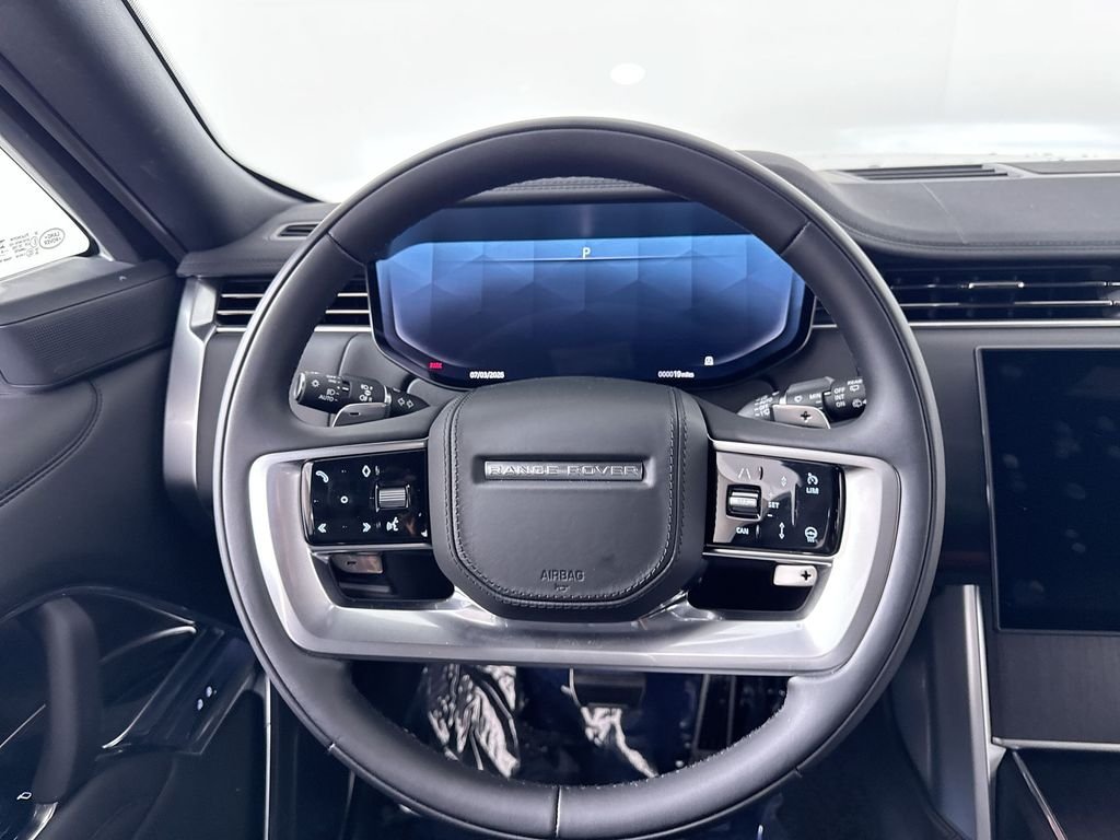 New 2026 CARP GRY PRM MT Land Rover SE LWB image 14