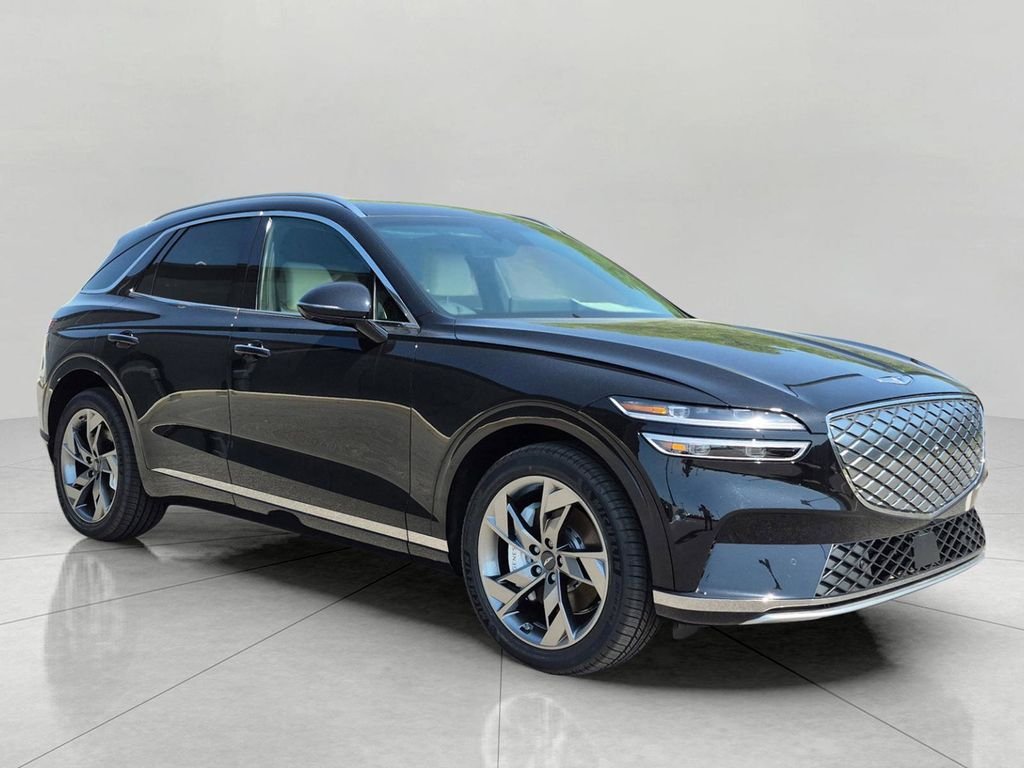 2025 GENESIS GV70