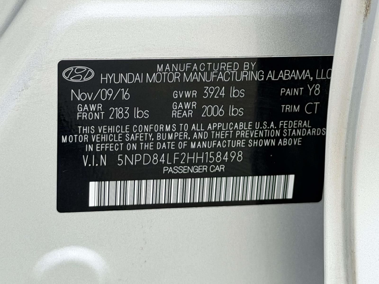 Used 2017 Silver Hyundai Value Edition image 26