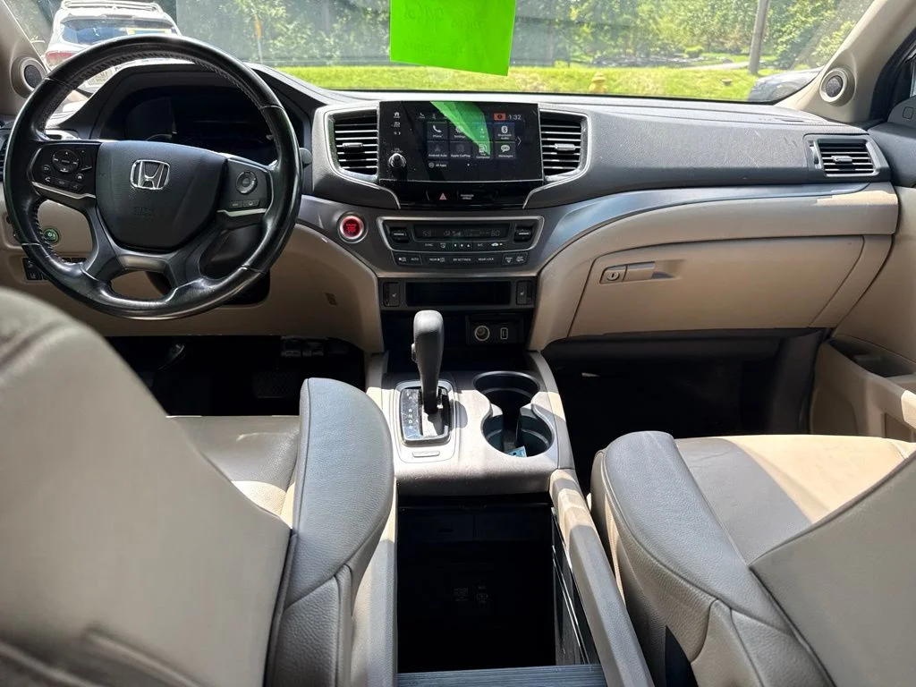 Used 2020 Green Honda EX-L image 17