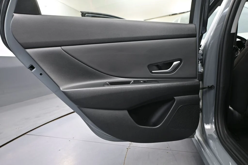 Used 2021 Gray Hyundai SEL image 35