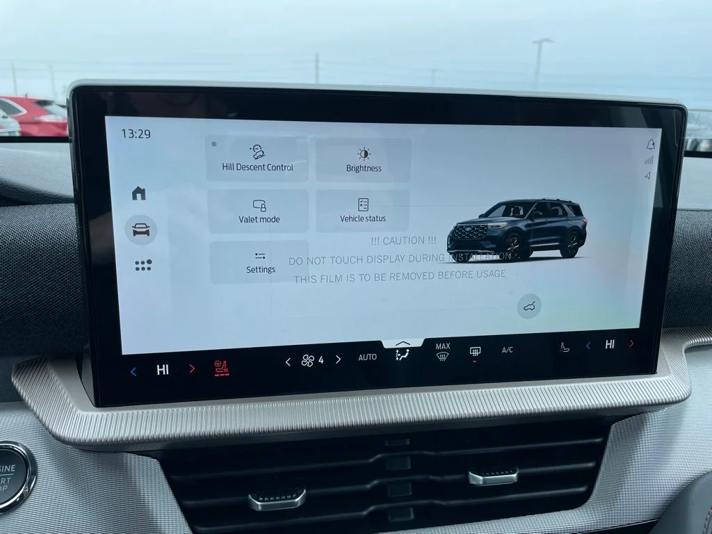 2026 Ford Explorer Active - Photo 18