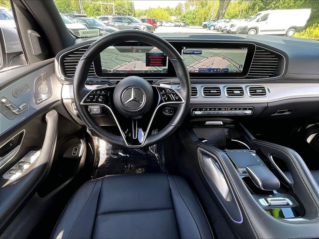 Used 2025 Cirrus Silver Metallic Mercedes-Benz GLS 450 image 17