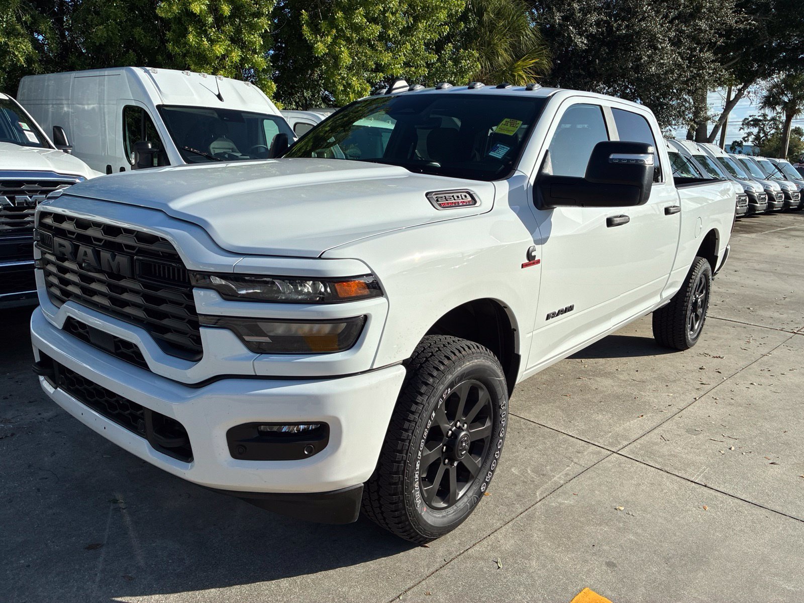 Used 2026 White Ram Big Horn image 1