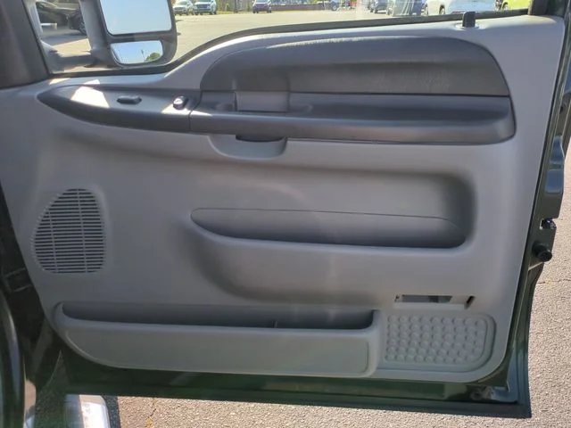 Used 2006  Ford XLT image 29