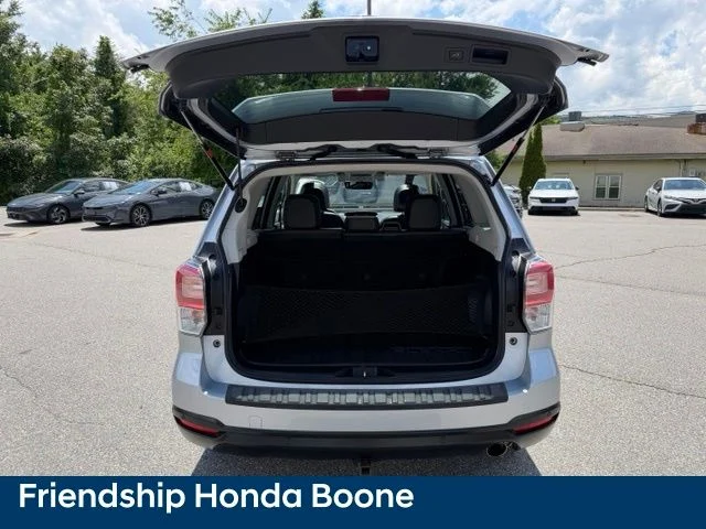 Used 2018 Silver Subaru 2.5i Touring image 36