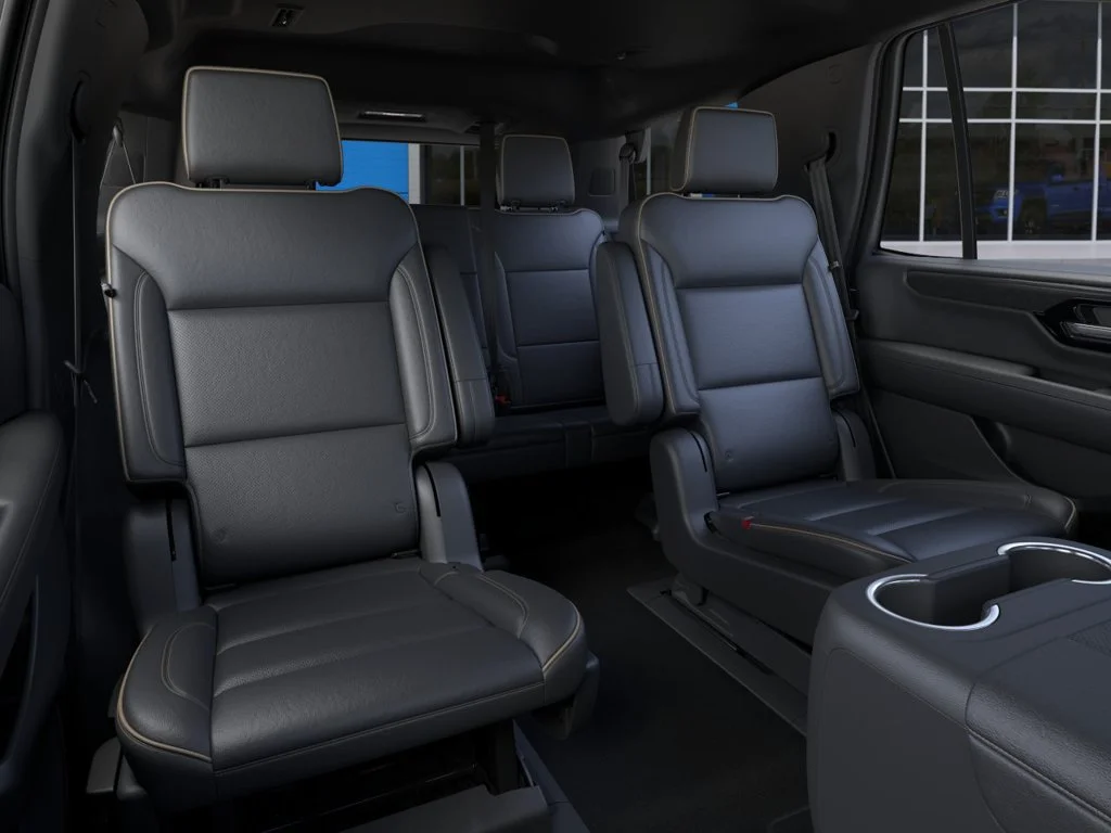 New 2027 Summit White GMC Elevation image 17