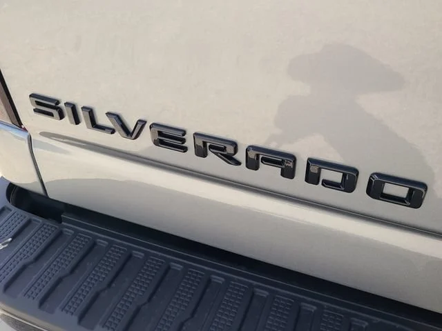 New 2026 Sterling Gray Metallic Chevrolet LT image 35