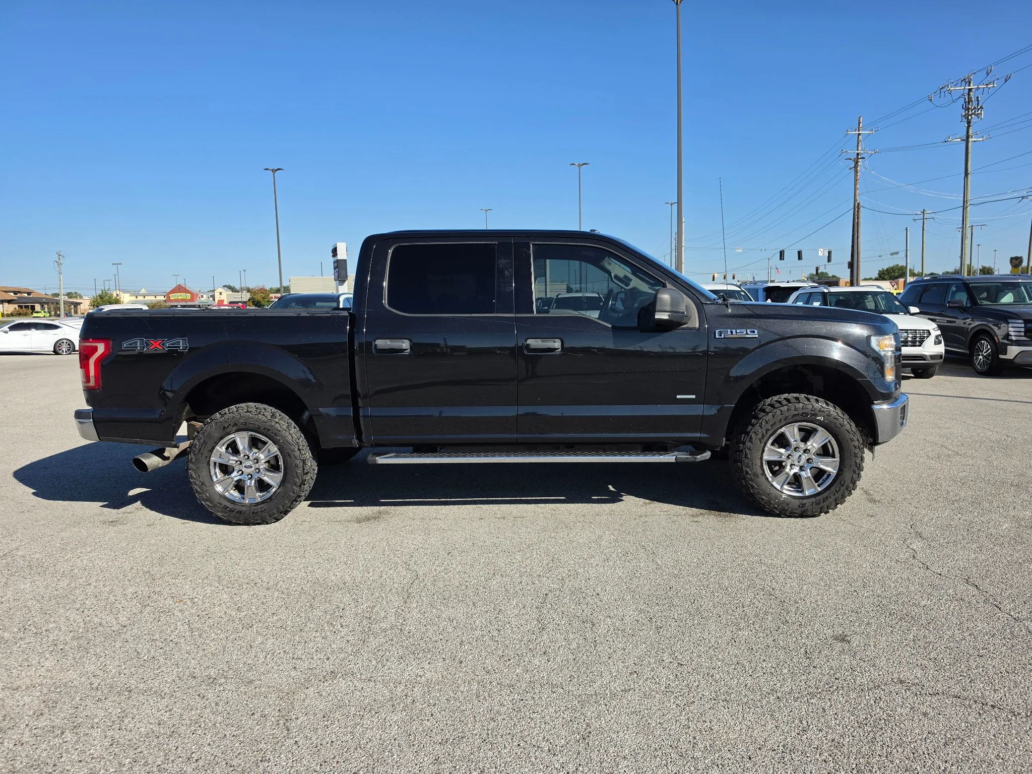 Used 2015 Tuxedo Black Metallic Ford XLT image 7