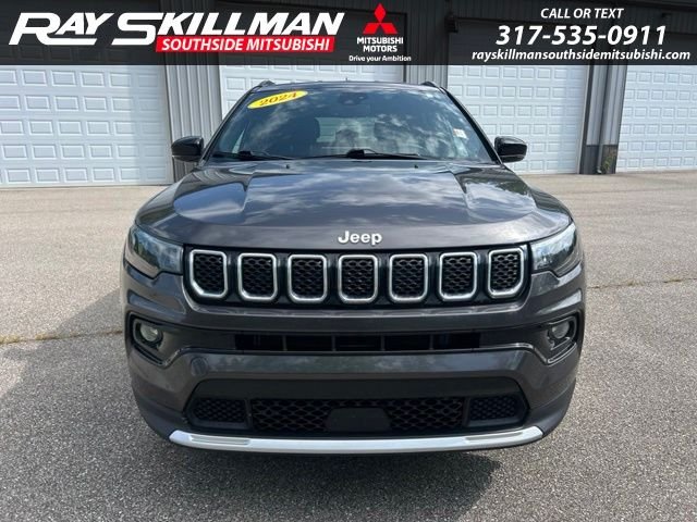 Used 2024 Gray Jeep Limited image 2