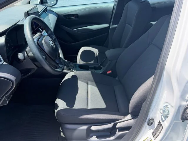 Used 2025 White Toyota LE image 10