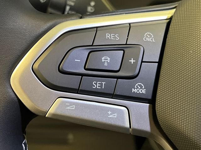 New 2026 White Volkswagen 2.0T SE image 14