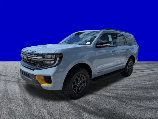New 2026 Glacier Gray Metallic Tri-Coat Ford Tremor® image 8