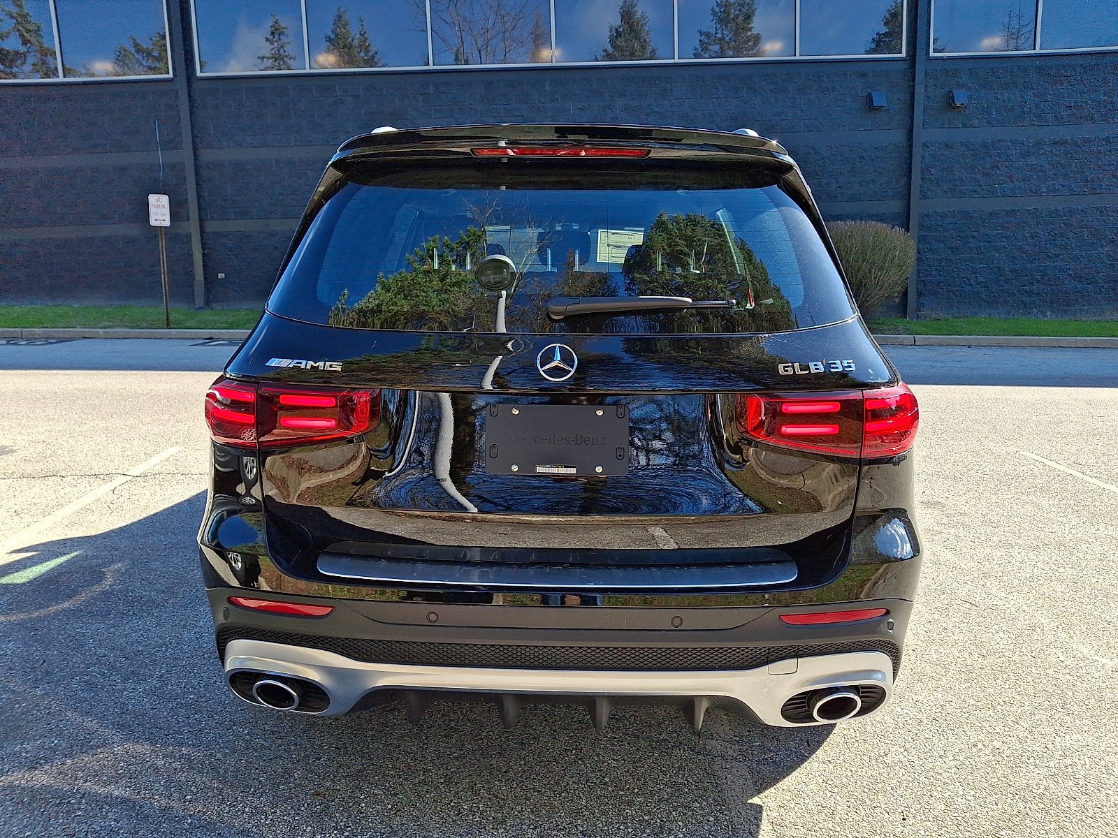 New 2026 Night Black Mercedes-Benz AMG® GLB 35 4MATIC® SUV image 29