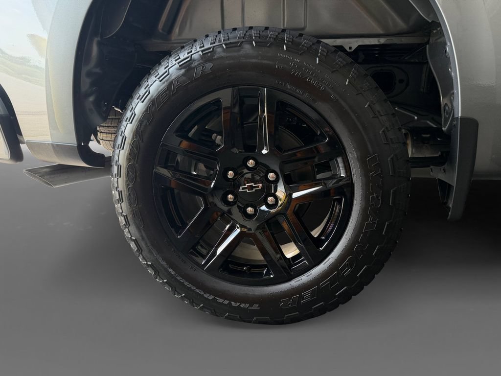 New 2026 Sterling Gray Metallic Chevrolet RST image 10