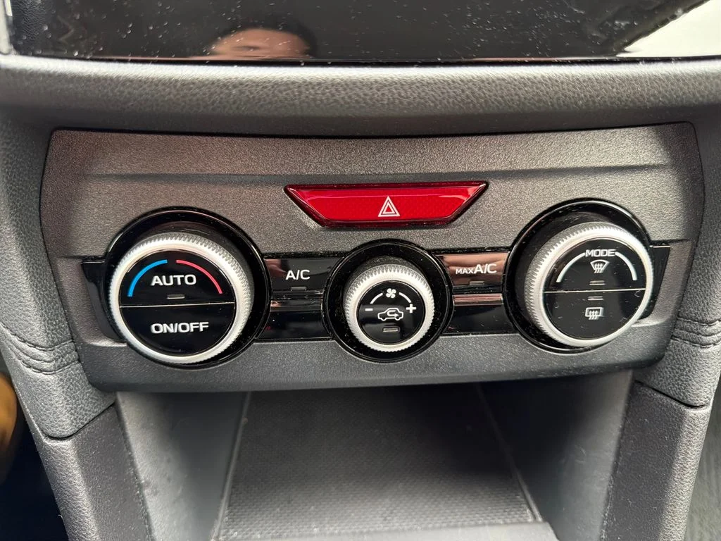 Used 2023 Gray Subaru Base image 30