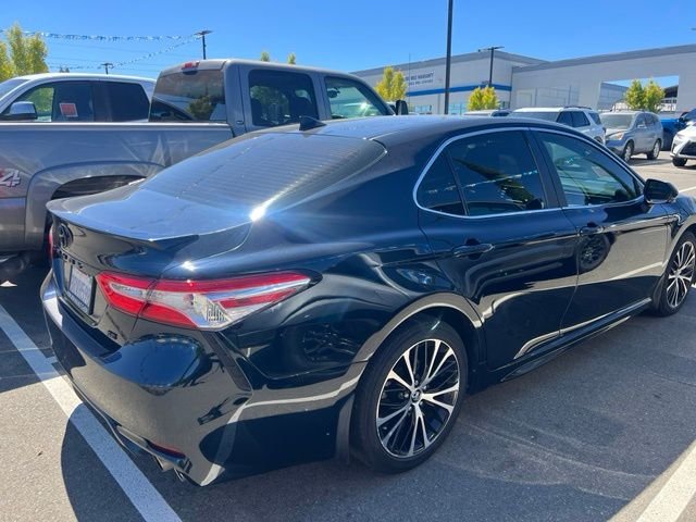 Used 2020 Blue Toyota SE image 6