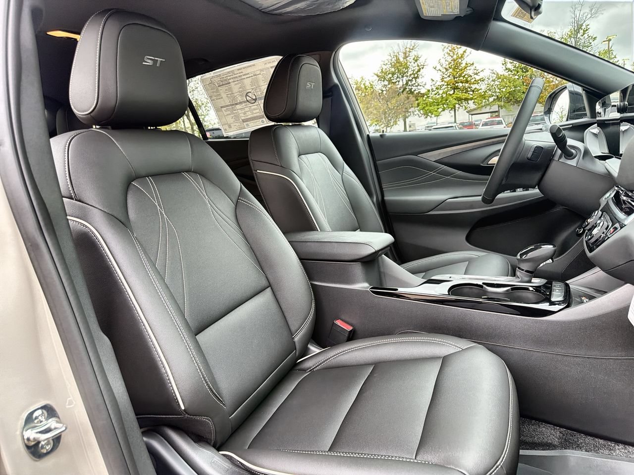 2026 Buick Envista Sport Touring - Photo 23